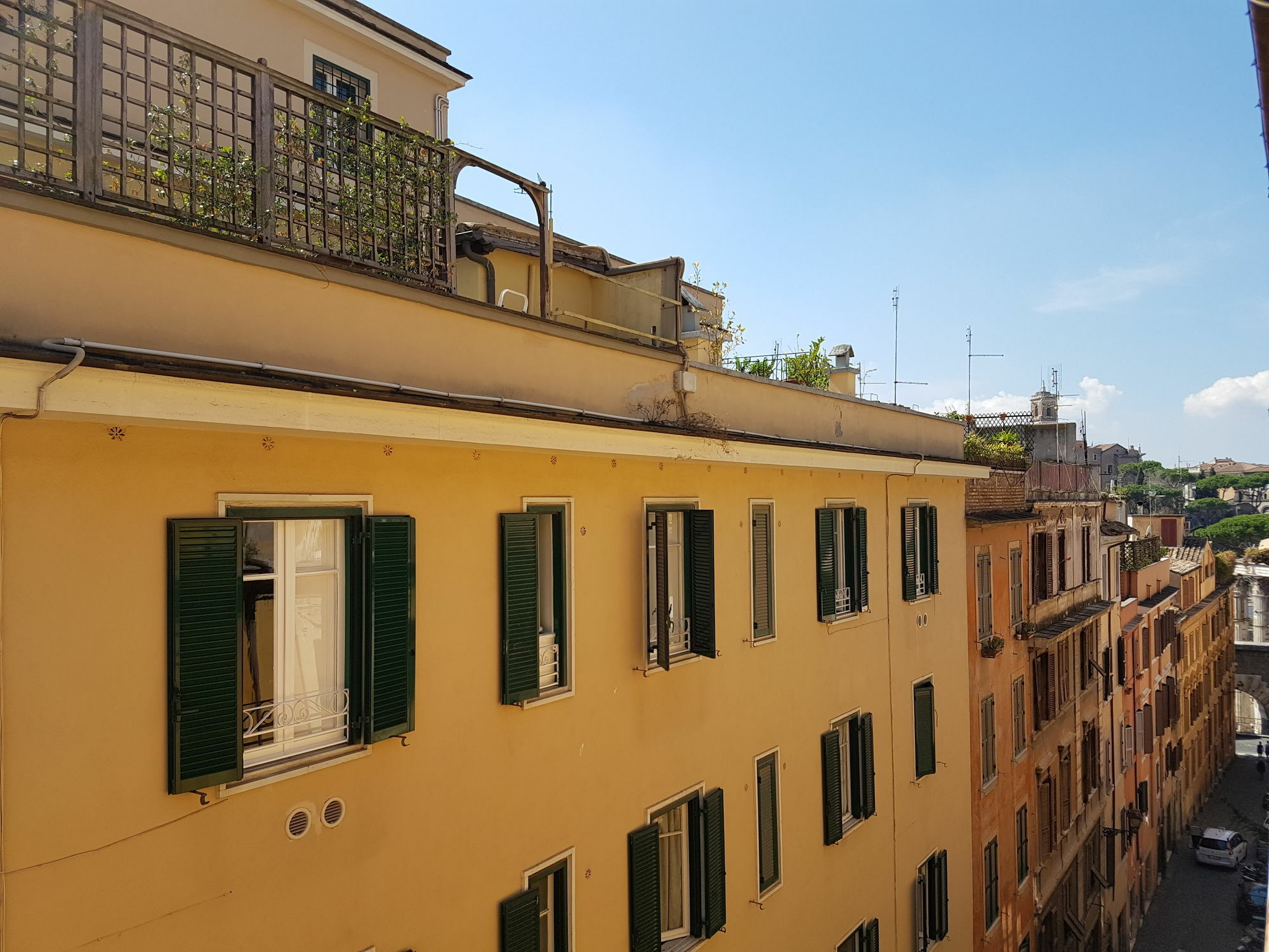 Apollo Apartments Colosseo Рим Екстер'єр фото