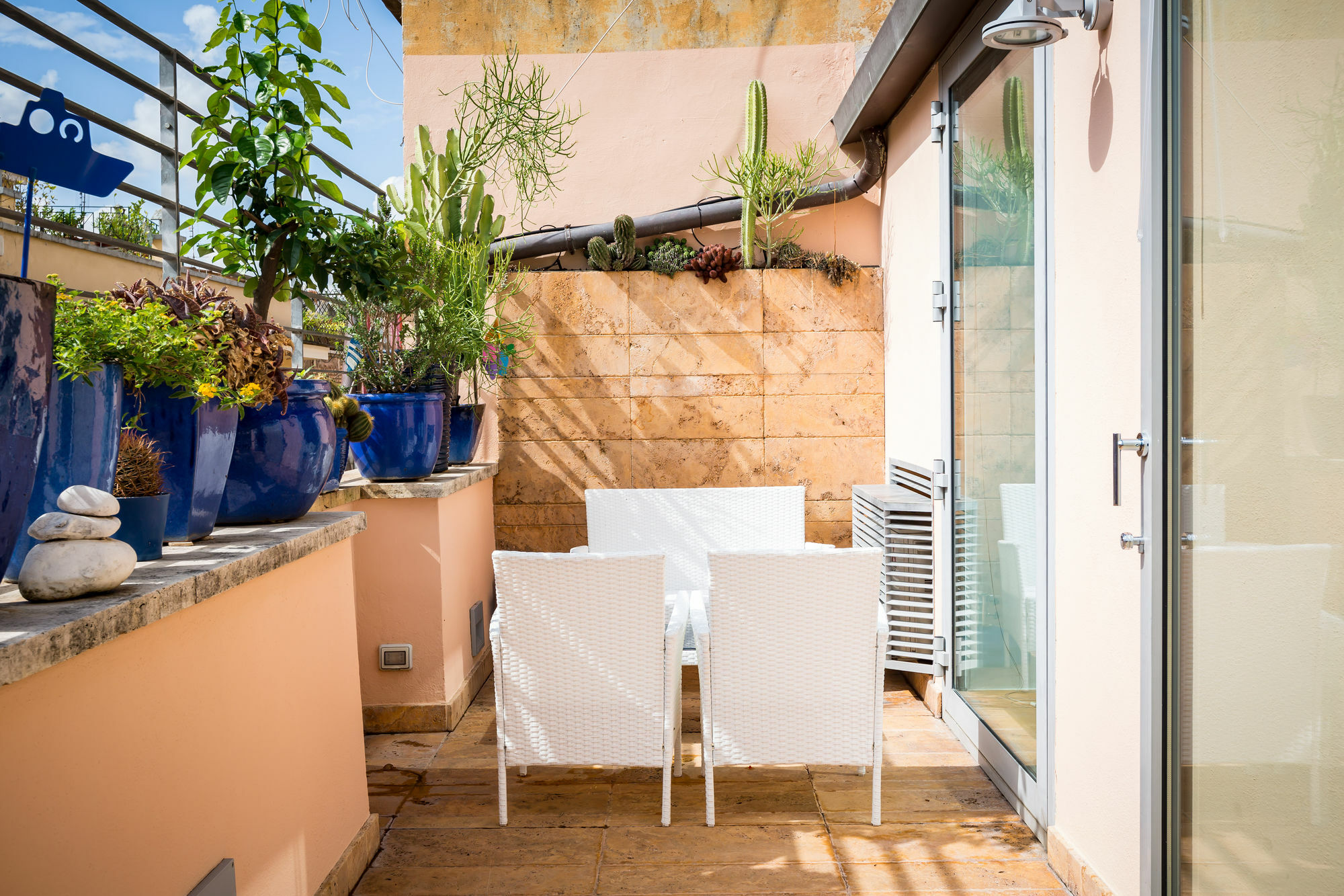 Apollo Apartments Colosseo Рим Екстер'єр фото