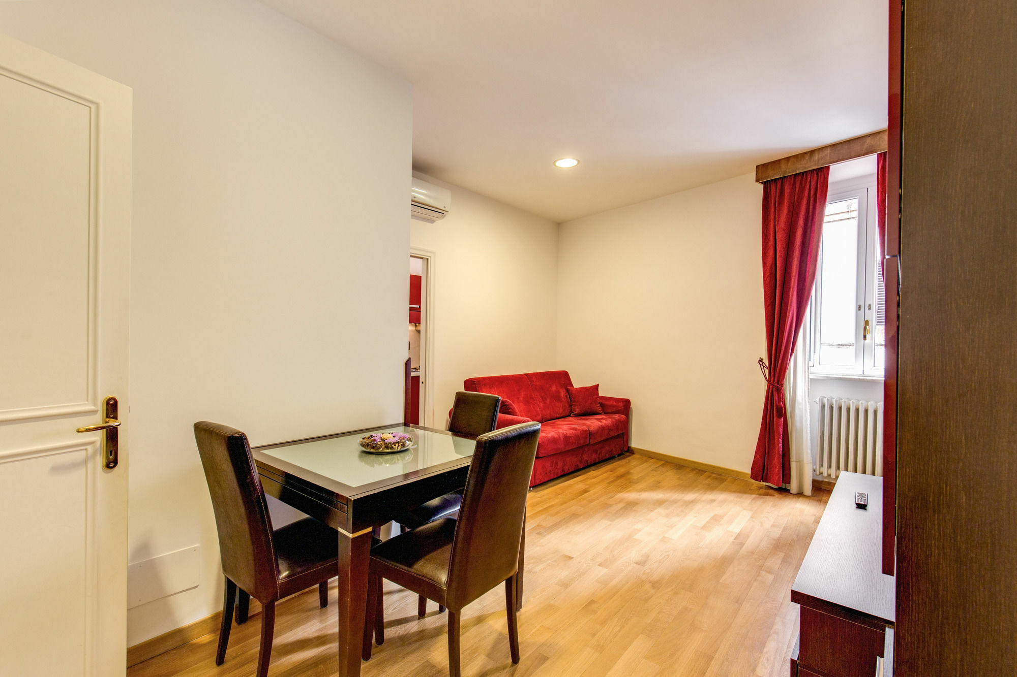 Apollo Apartments Colosseo Рим Екстер'єр фото